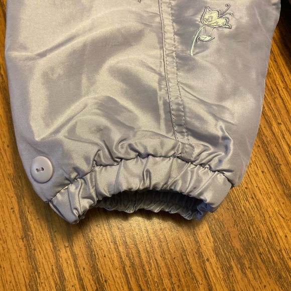 OshKosh B’gosh Lavender Hooded Zippered Snowsuit and Attached Mittens - 12 mos - Picture 8 of 13